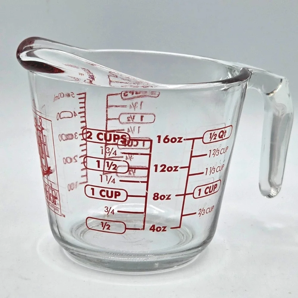 Anchor Hocking 2 Cup 1 Pint 16 oz Measuring Cup Pitcher Glass Red Lettering VTG